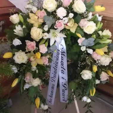 kwiaty-na-pogrzeb-42